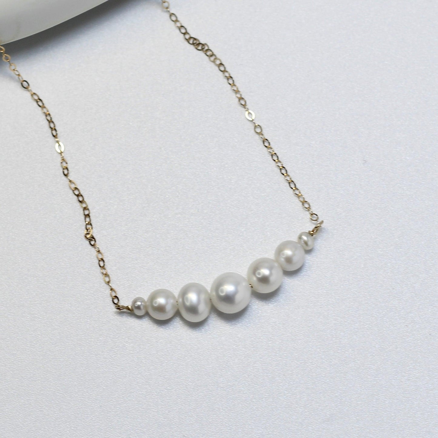 "CRESCENT" ROUND PEARL CHAIN NECKLACE - Ms. Pearl