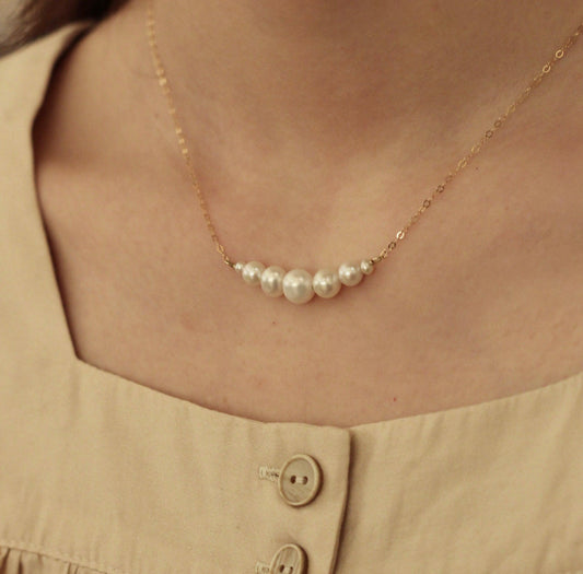 "CRESCENT" ROUND PEARL CHAIN NECKLACE - Ms. Pearl